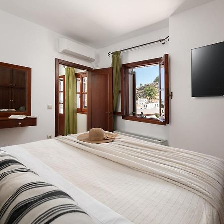 Lindos Luxury Belfry Apartment Exterior photo